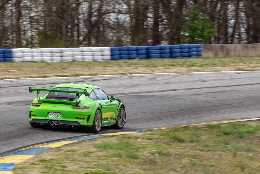  Porsche 911 GT3 RS (991) 2018 года  (NA) (фото 12 из 40)